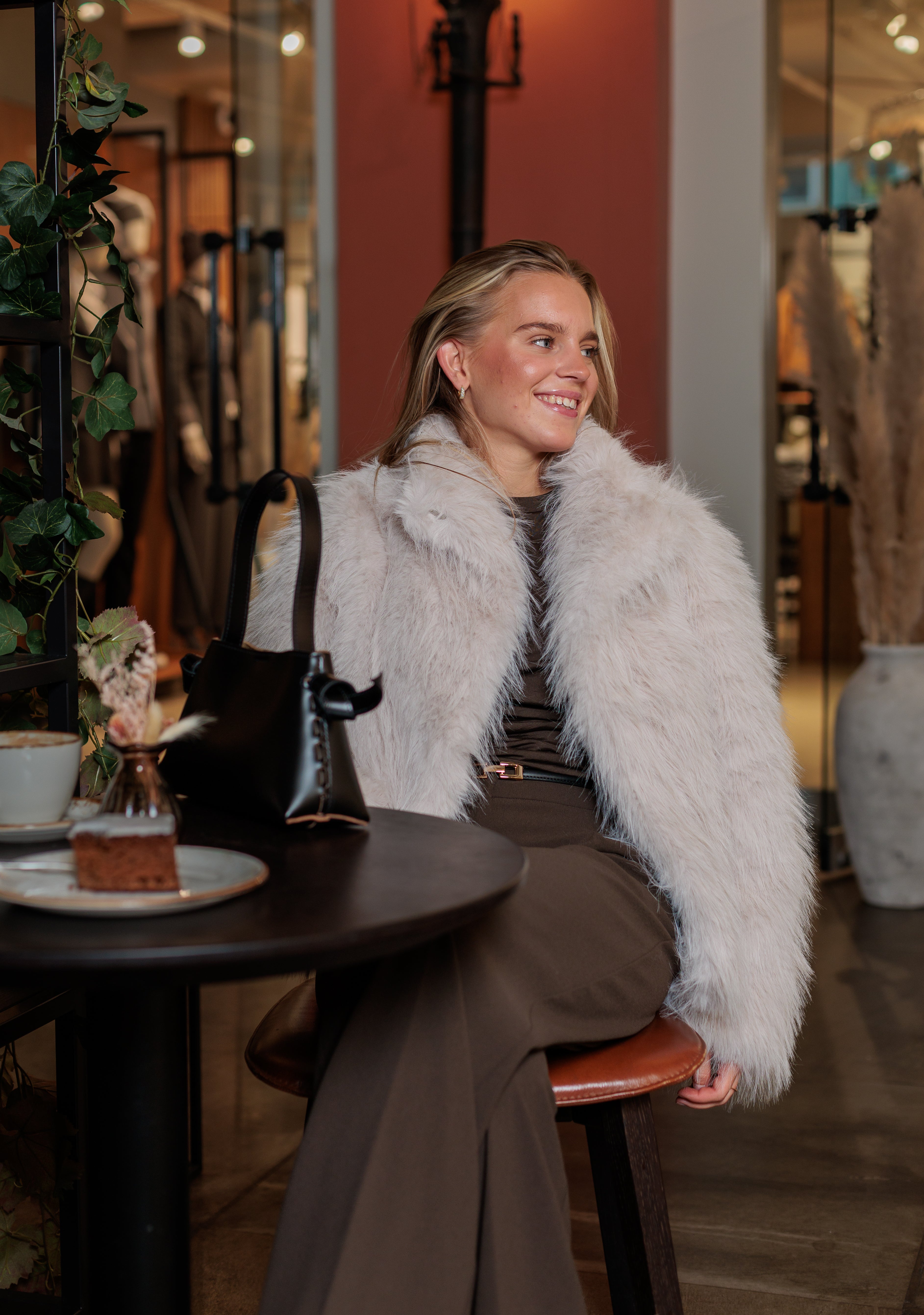 Brea Jakke - Beige/ Birch